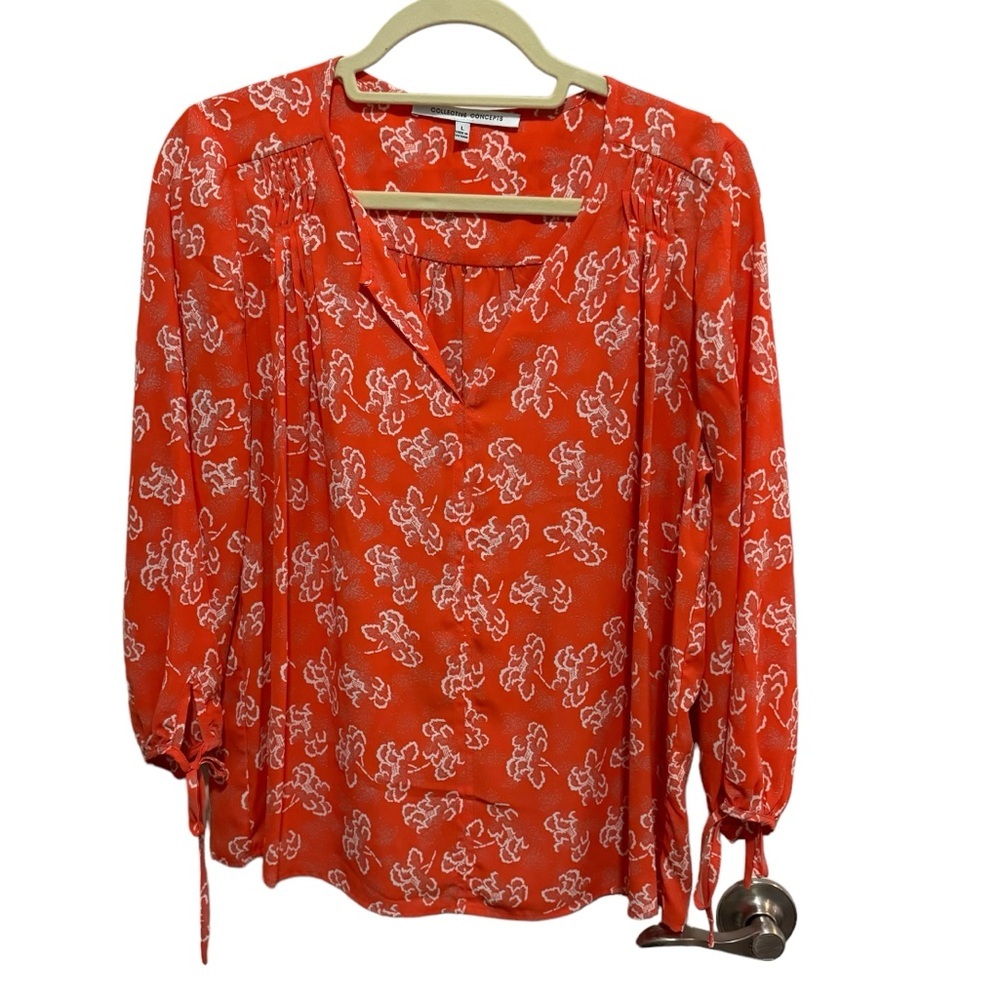Collective Concept - Coral / white & Gray floral, open neck, Tie sleeves, Size L